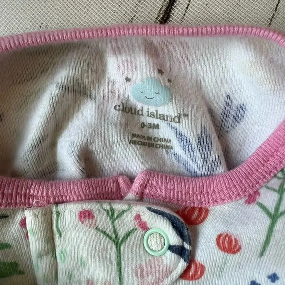 Gerber/Cloud Island 0-3 months Sleep & Play outfits - Picture 7 of 7